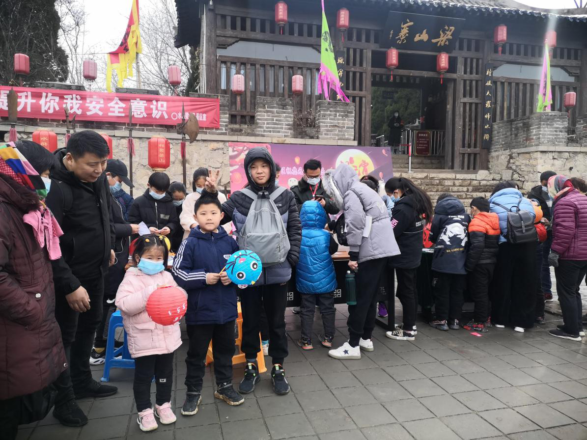 正月十五鬧元宵，梁山景區(qū)人氣高！