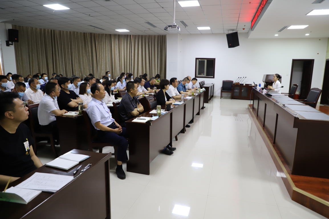 山東濟(jì)寧南陽(yáng)湖農(nóng)場(chǎng)有限公司 舉辦黨史學(xué)習(xí)教育專題輔導(dǎo)會(huì)議暨黨委書記講黨課